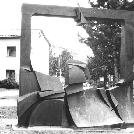 19006.jpg